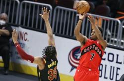 爱游戏官网-猛龙客场辗转胜掘金，延续连胜