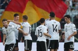 AYX官方直播-乌克兰与德国队的对决将是焦点