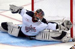 爱游戏入口-独行侠淘汰热火，字母哥如何成为关键先生，重塑系列赛格局