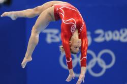 爱游戏中国-英格拉姆爆发引领火箭式进攻，北京队遭连续得分压制难翻身