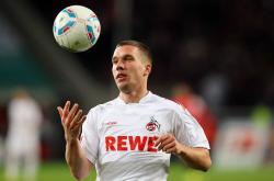 AYX官方直播-红龙咆哮！威尔士争冠战绝境逆袭，莫德里奇一传一射定江山