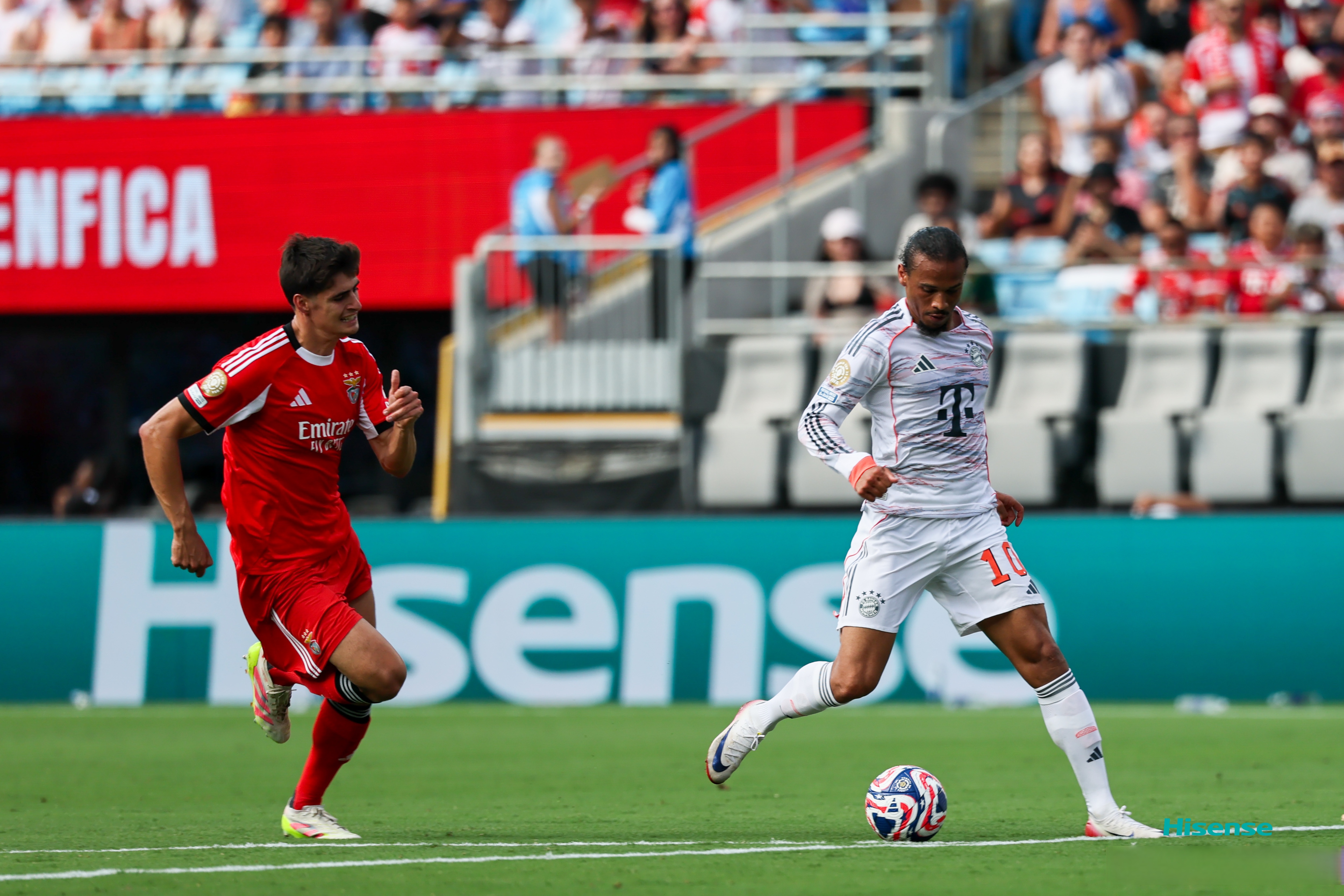 包含阿根廷绝杀克罗地亚，哈弗茨状态火热的词条