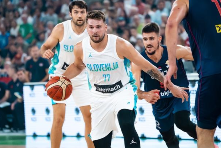 塞尔维亚男篮完胜澳大利亚男篮，东契奇制霸全场的简单介绍