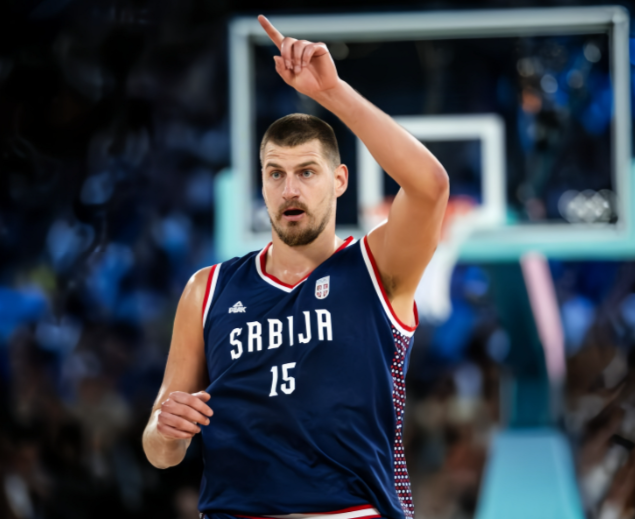 塞尔维亚男篮完胜澳大利亚男篮，东契奇制霸全场的简单介绍