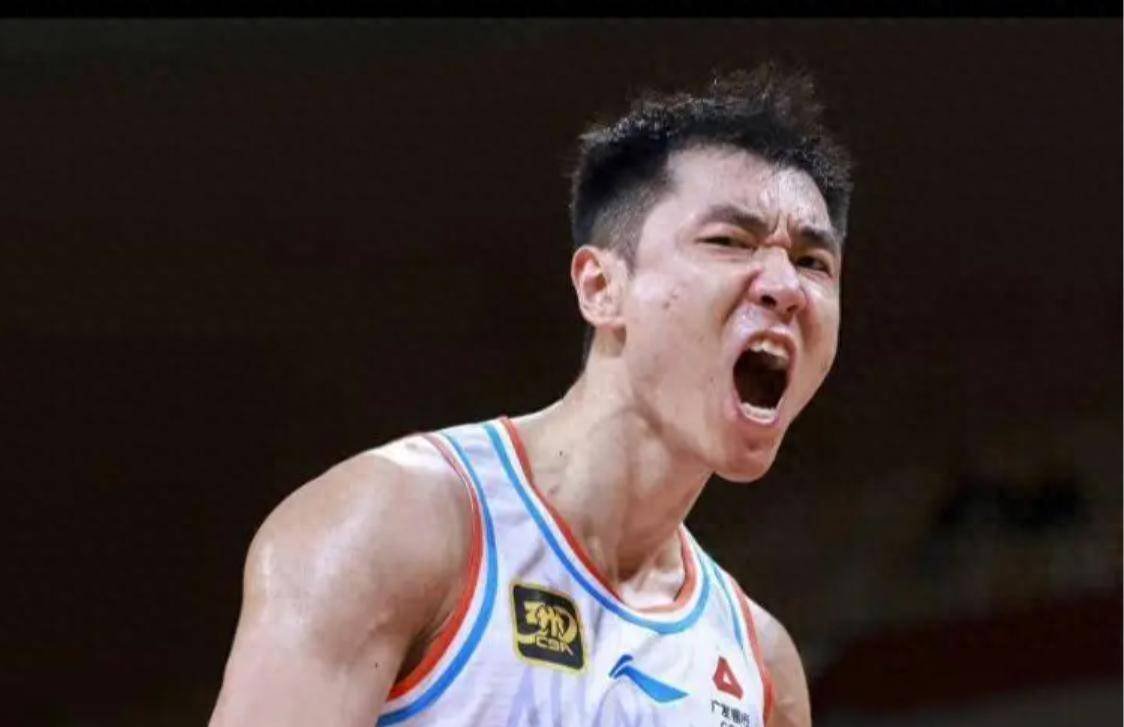 关于山东队在比赛中展现出强大实力，成功击败对手的信息