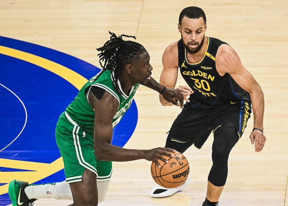 关于四川队翻盘雷霆，塔图姆刷新纪录的信息