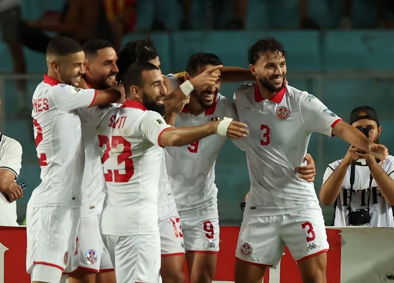 塞尔维亚红星逆转多特蒙德,挺进淘汰赛 塞尔维亚红星逆转多特蒙德,挺进淘汰赛