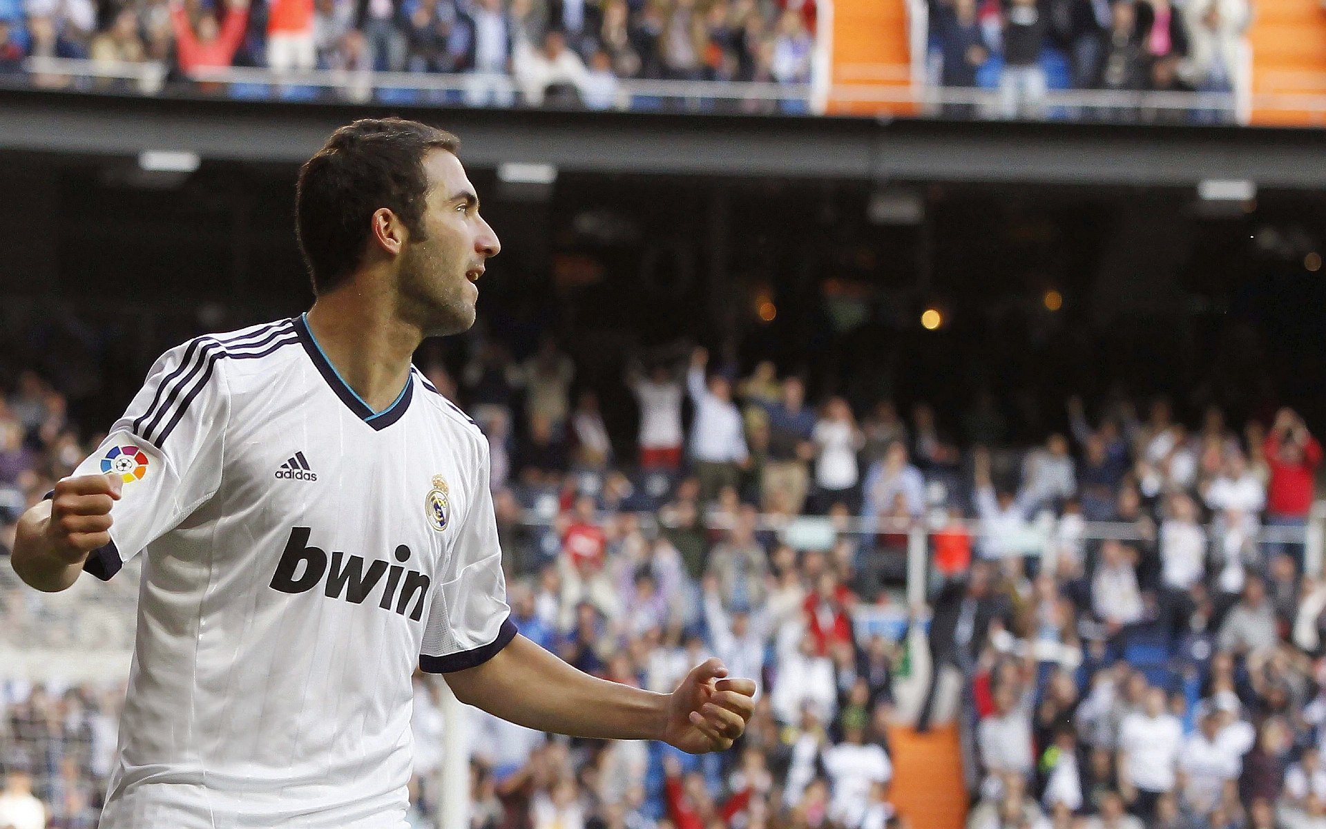 亚平宁的苏格兰风暴，基耶萨一剑封喉，尤文险胜定乾坤