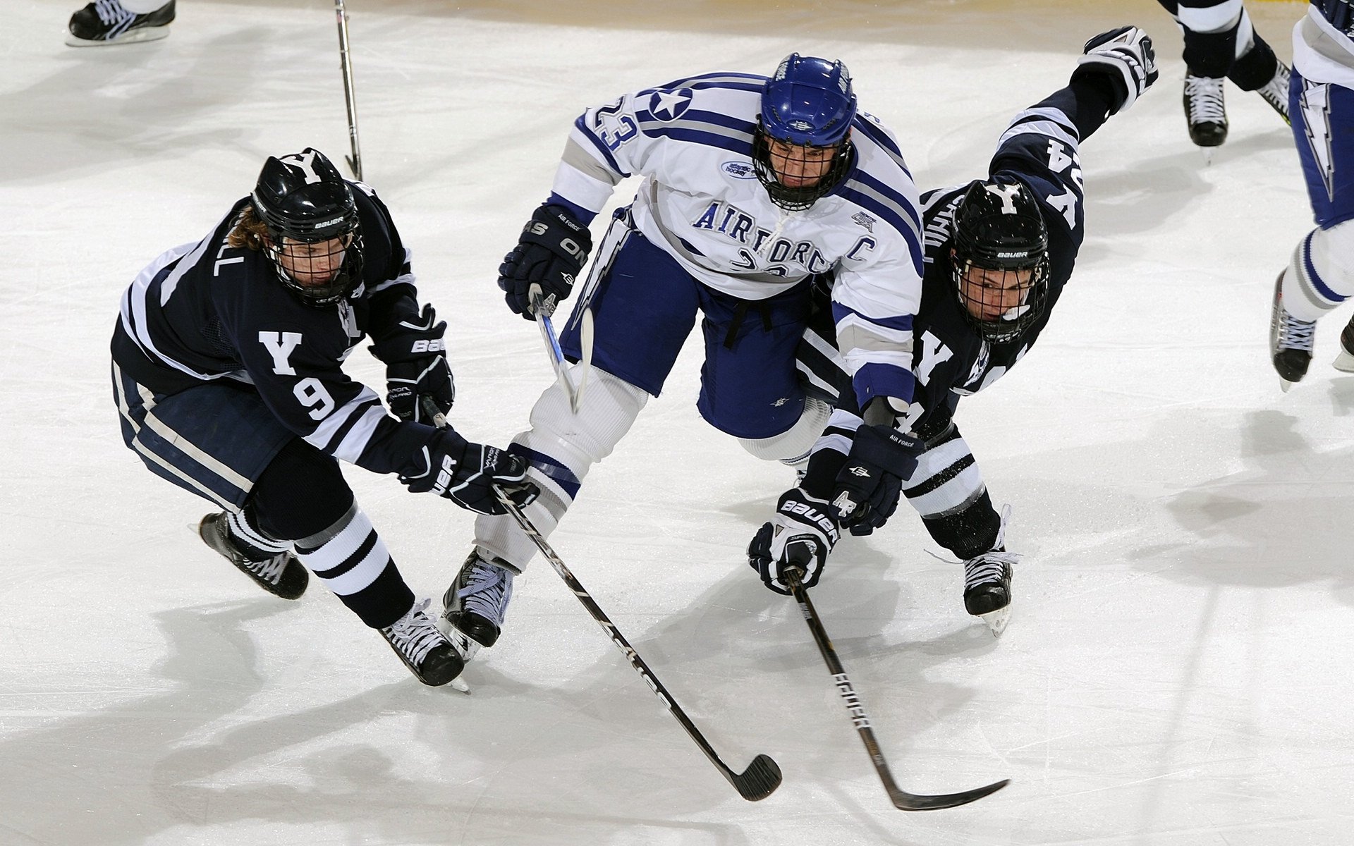 库里完成自我救赎，活塞强势拿下魔术，冰与火的胜利交响
