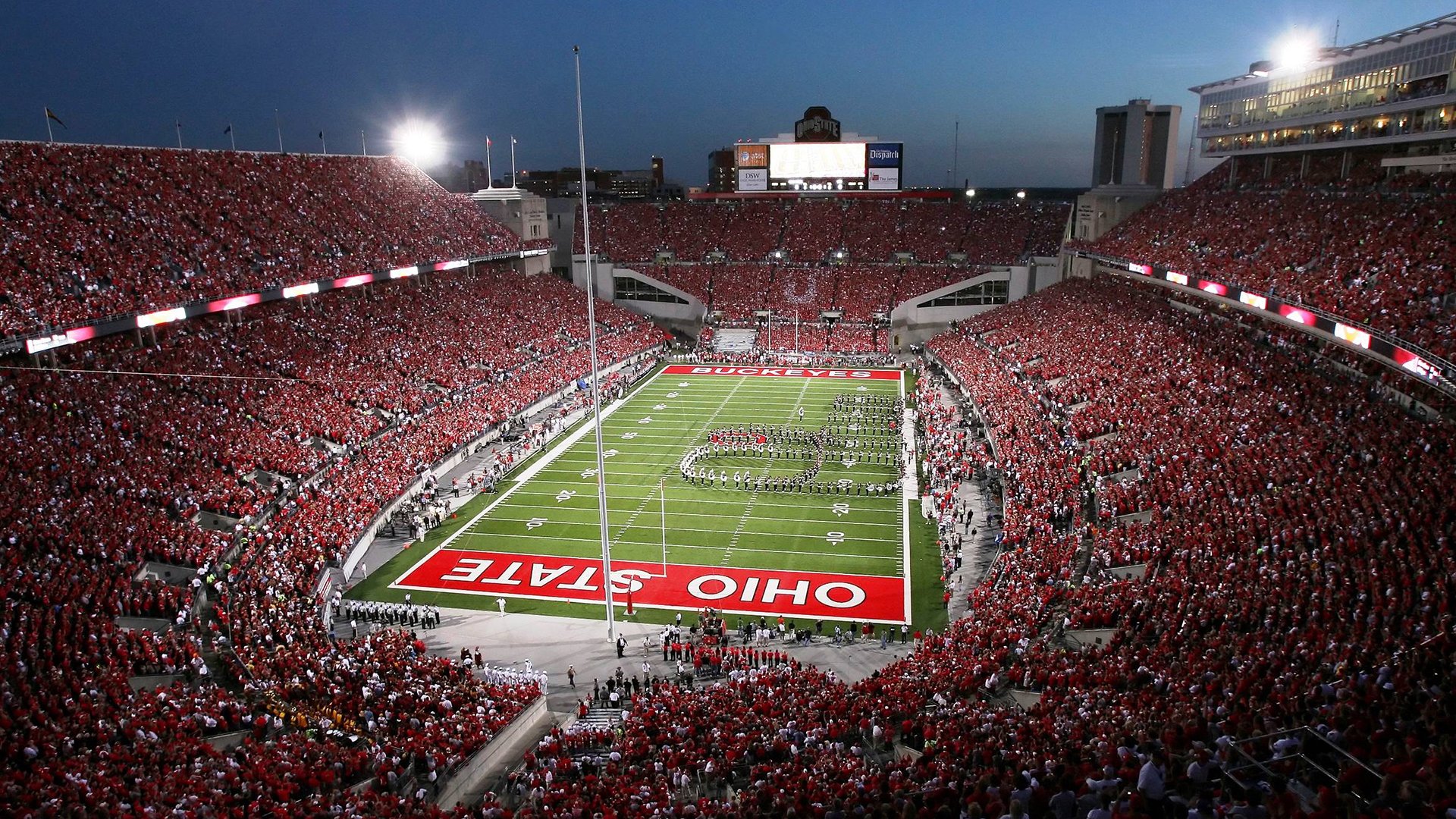 欧战烽火,乌克兰铁血军团全面压制那不勒斯,苏亚雷斯一锤定音定江山